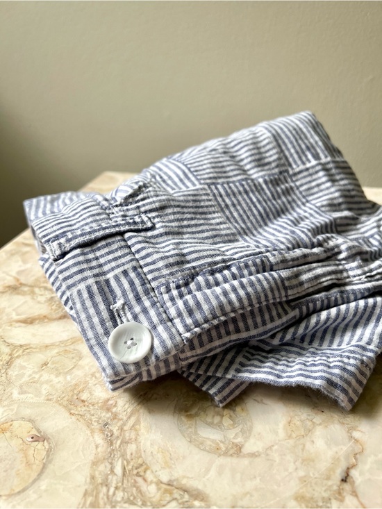 croft & barrow Dresses & Skirts - Costal Cotton High Waisted Striped Seersucker Skort - Blue Gray and White